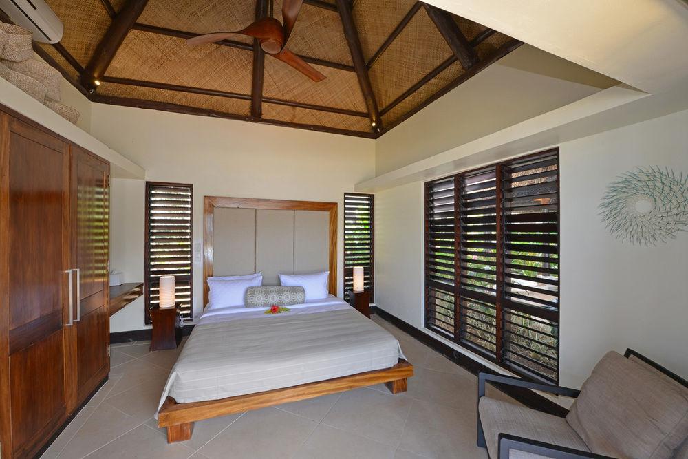 Wavi Island Hotel Naindi Bagian luar foto