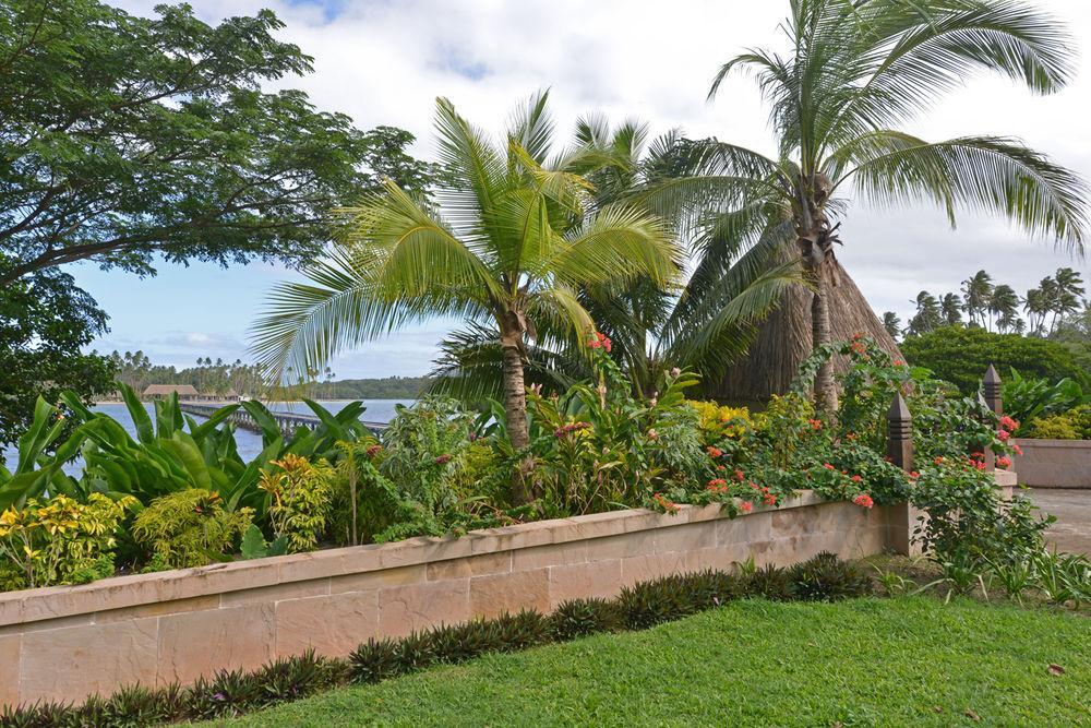 Wavi Island Hotel Naindi Bagian luar foto