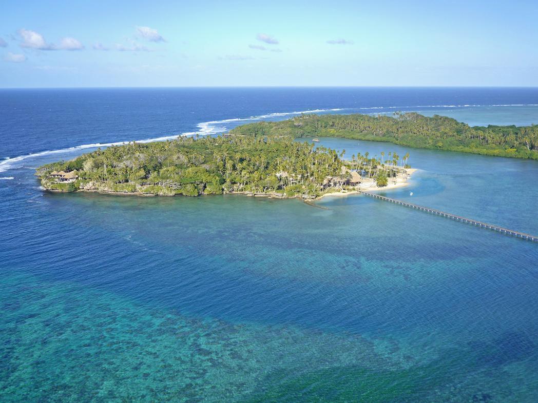Wavi Island Hotel Naindi Bagian luar foto