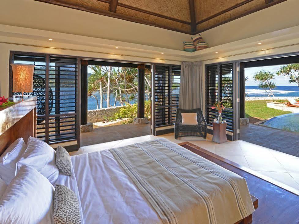 Wavi Island Hotel Naindi Bagian luar foto
